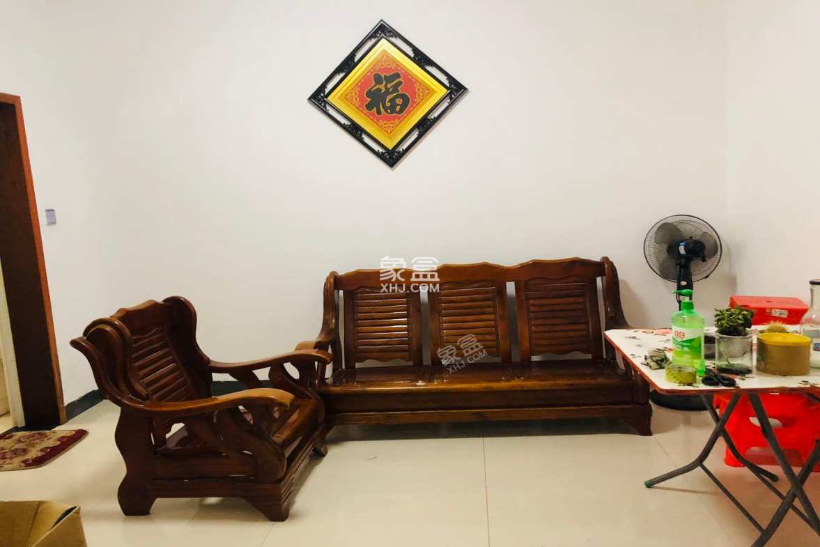 石头铺安置小区 1室1厅1卫 550.0元/月 石头铺安置小区 1室1厅1卫 550.0元/月户型图