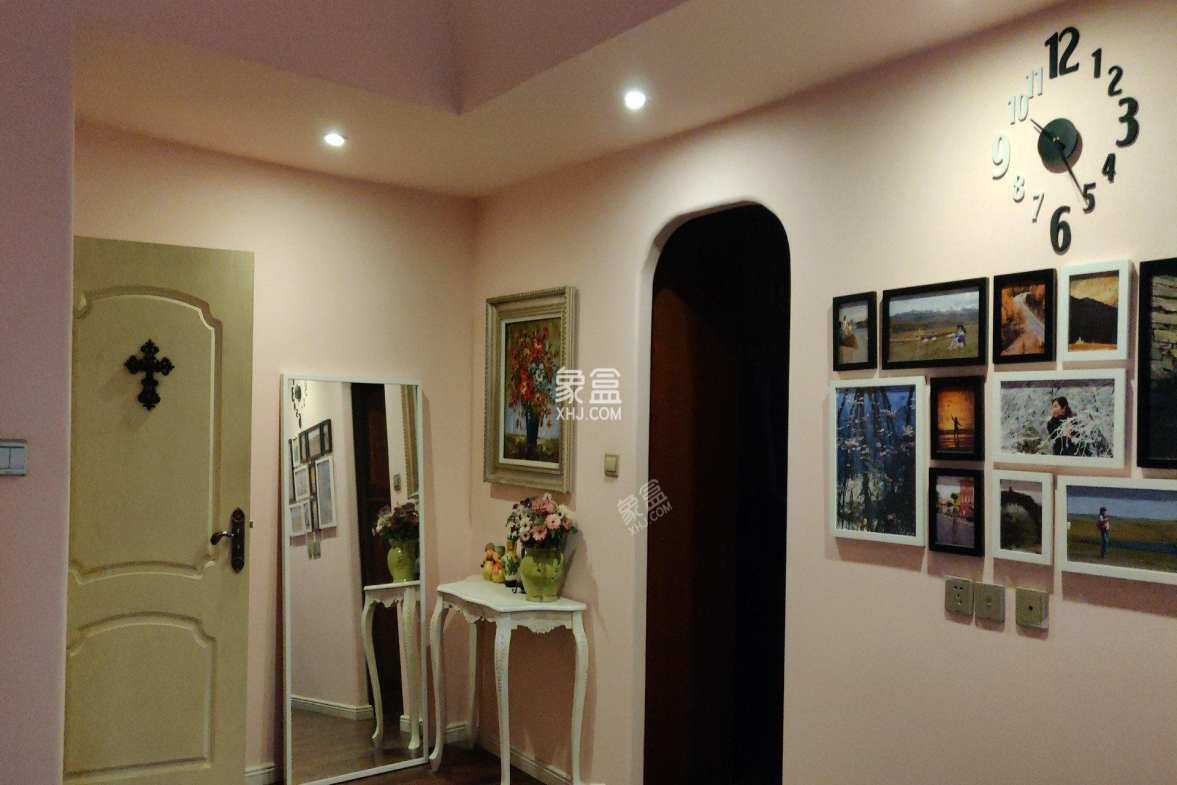 南湖国际3期  3室2厅1卫    3600.0元/月 南湖国际3期  3室2厅1卫    3600.0元/月室内图