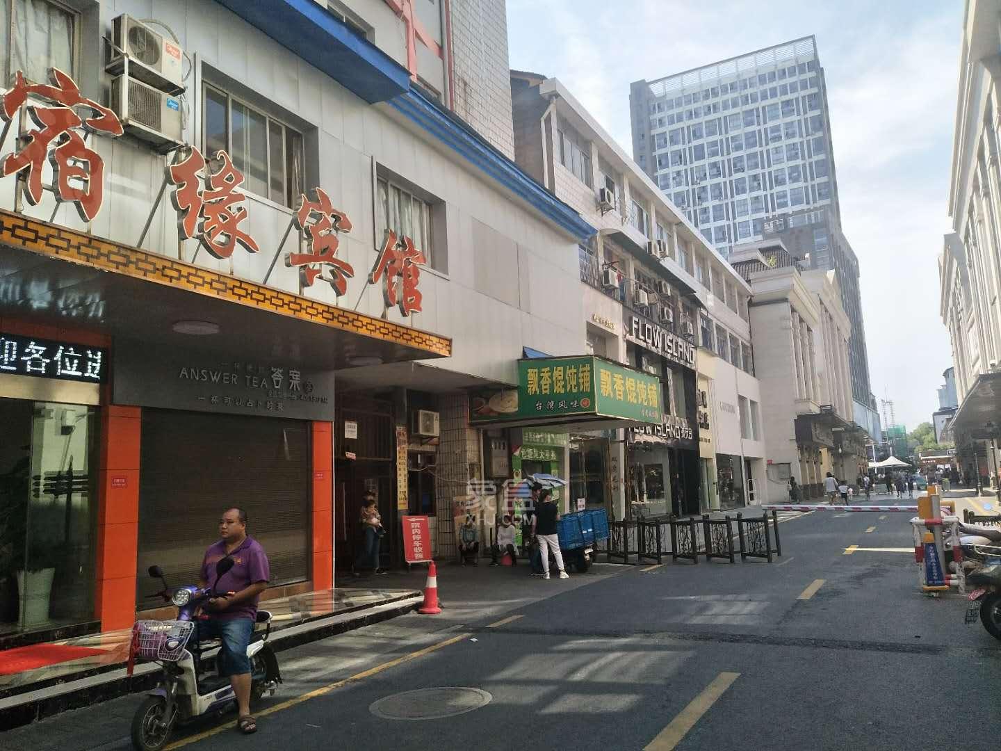 步行街土产公司宿舍  3室2厅2卫   2100.00元/月小区图