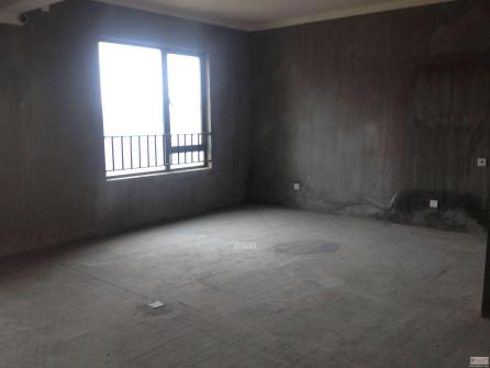 中天会展城B区  4室2厅2卫    154.0万