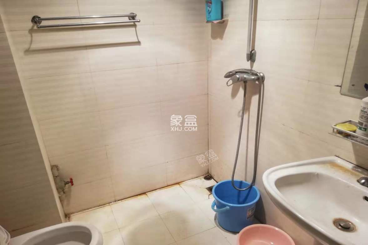 光华揽胜  1室1厅1卫    2000.0元/月 光华揽胜  1室1厅1卫    2000.0元/月室内图