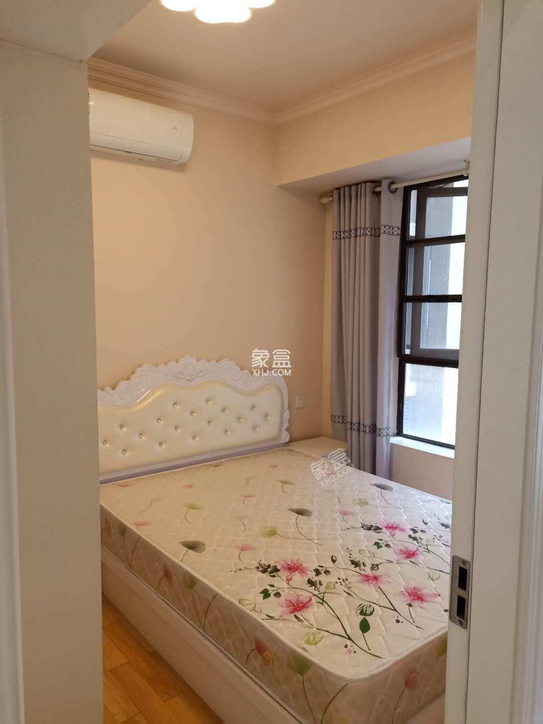 南湖世纪 3室2厅1卫 2600.0元/月 南湖世纪 3室2厅1卫 2600.0元/月室内图