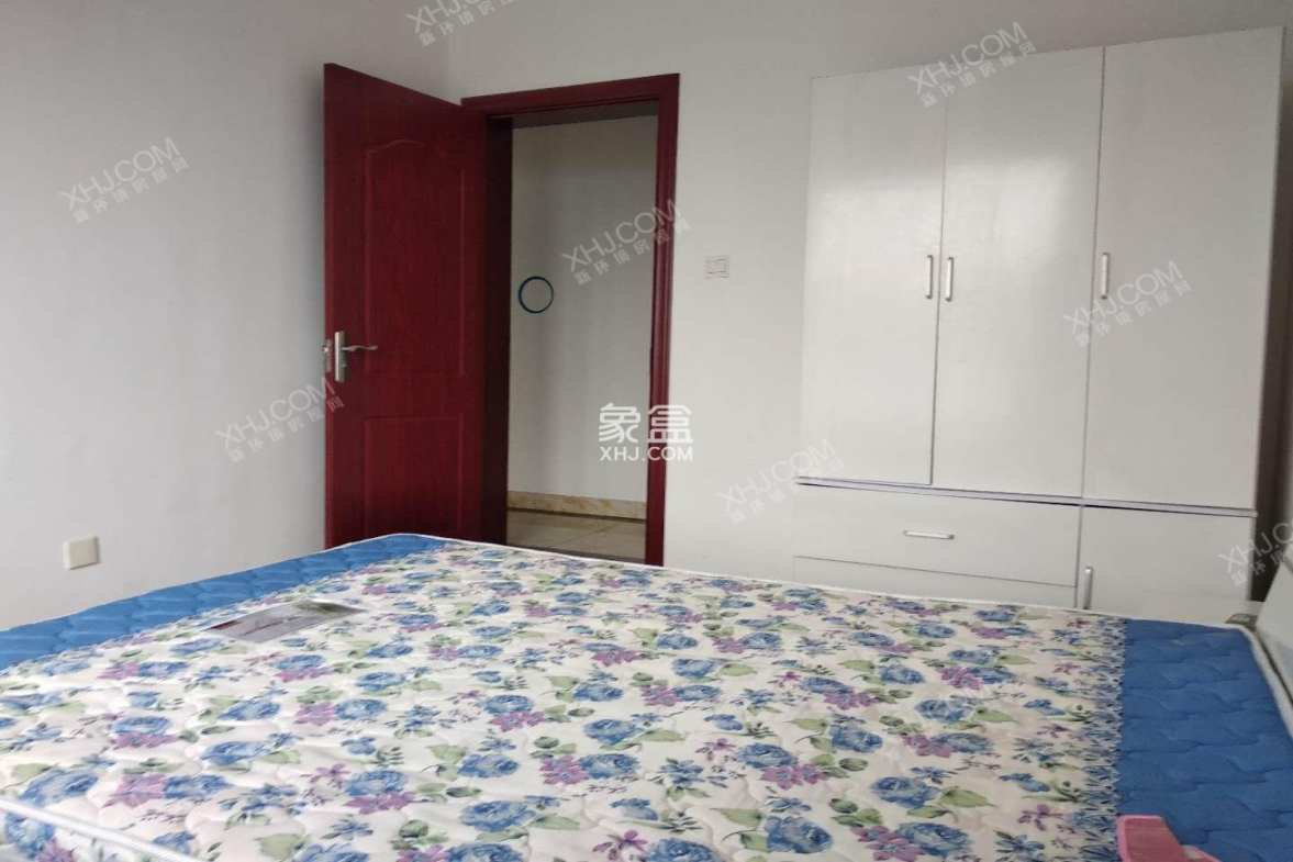 保利心语花园二期 6室2厅1卫 12000.00元/月 保利心语花园二期 6室2厅1卫 12000.00元/月室内图