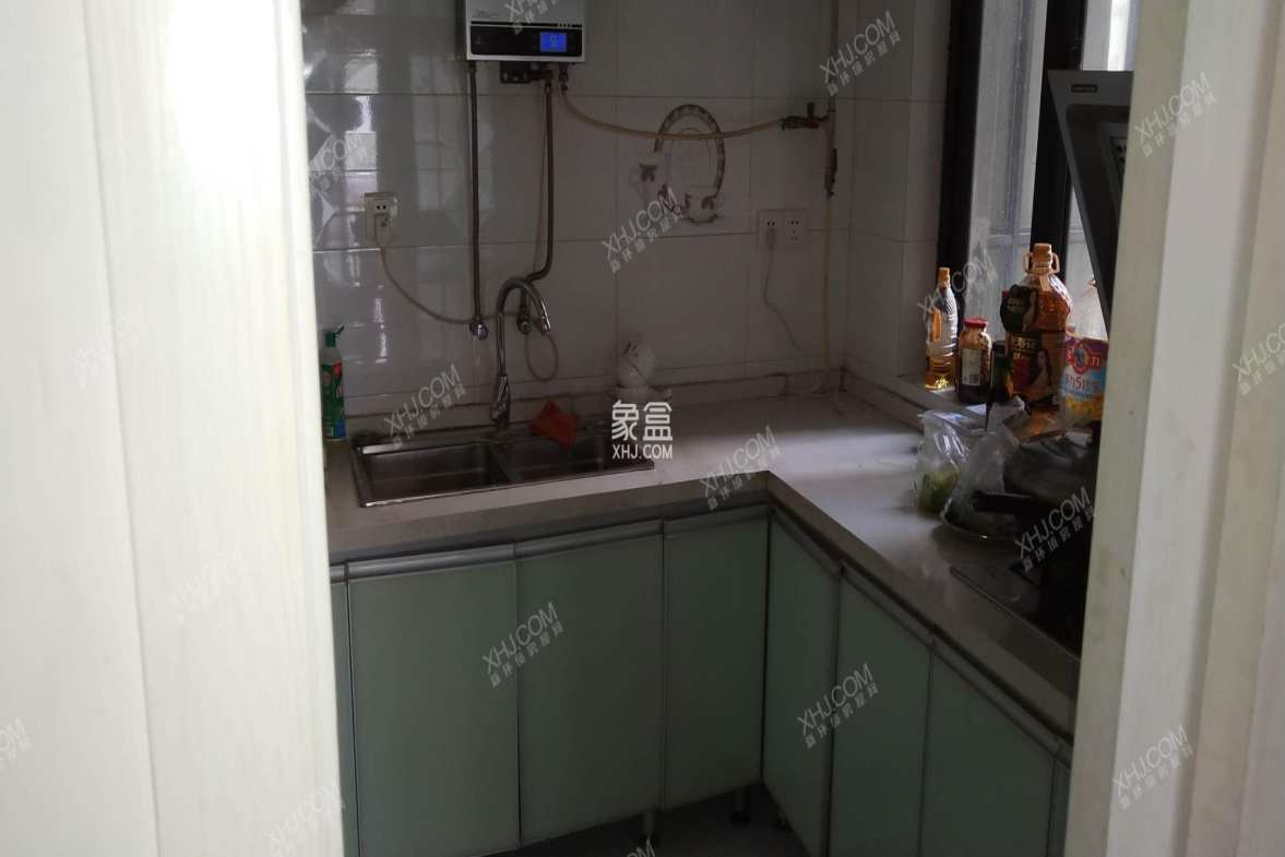 清水河畔 2室1厅1卫 2200.00元/月 清水河畔 2室1厅1卫 2200.00元/月室内图