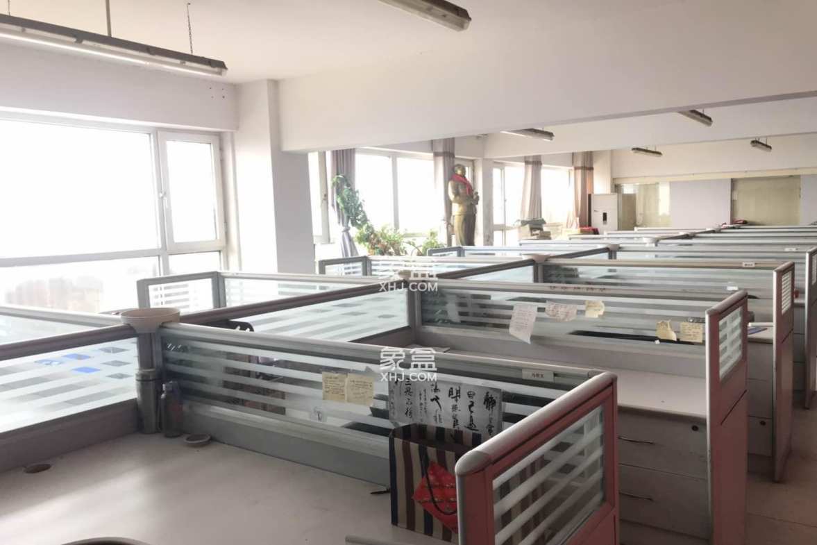 中瀚财富广场  4室2厅1卫    4000.0元/月 中瀚财富广场  4室2厅1卫    4000.0元/月户型图