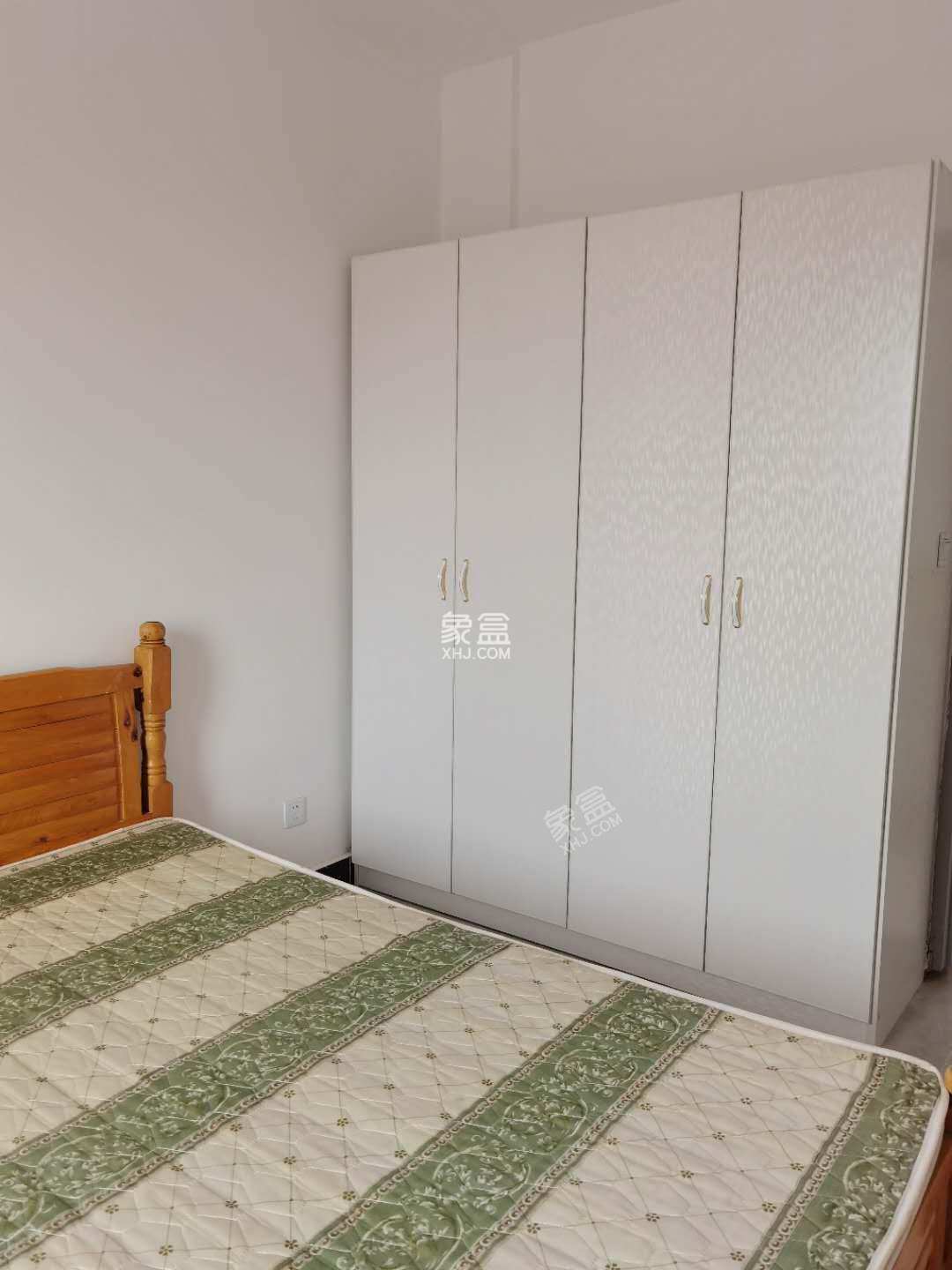 南湖春天  1室1厅11卫    1400.0元/月 南湖春天  1室1厅11卫    1400.0元/月室内图