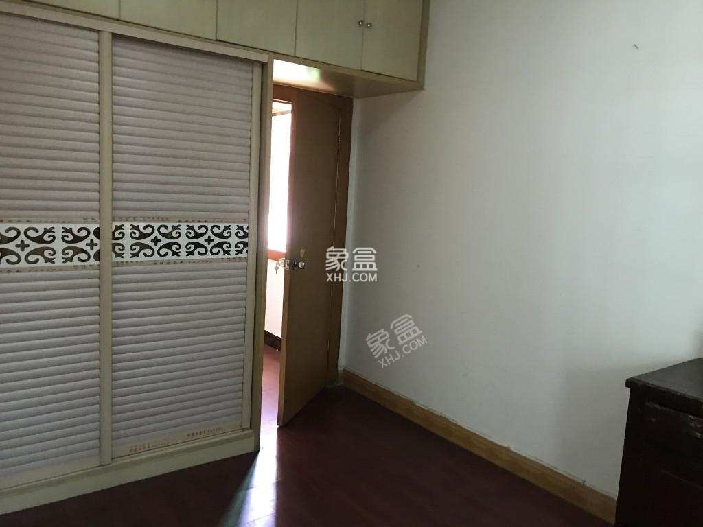 益阳航道管理处家属楼 2室2厅2卫 37.8万 益阳航道管理处家属楼 2室2厅2卫 37.8万客厅