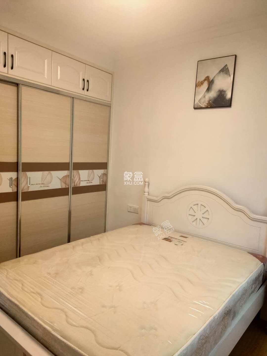 外贸小区 2室1厅1卫 32.8万 外贸小区 2室1厅1卫 32.8万客厅