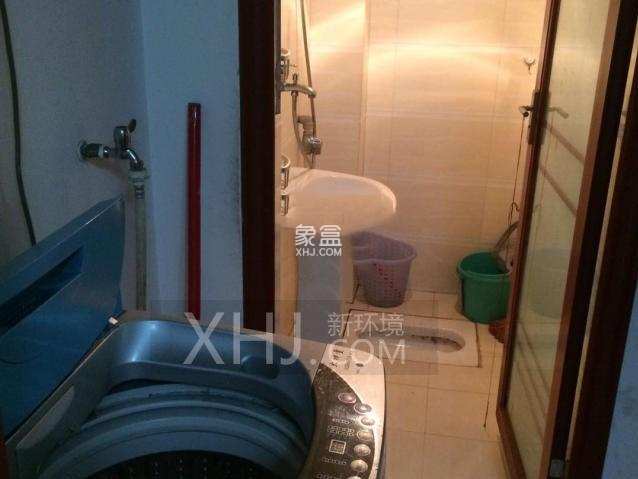 金鹏街小区 1室1厅1卫 1500.00元/月 金鹏街小区 1室1厅1卫 1500.00元/月室内图