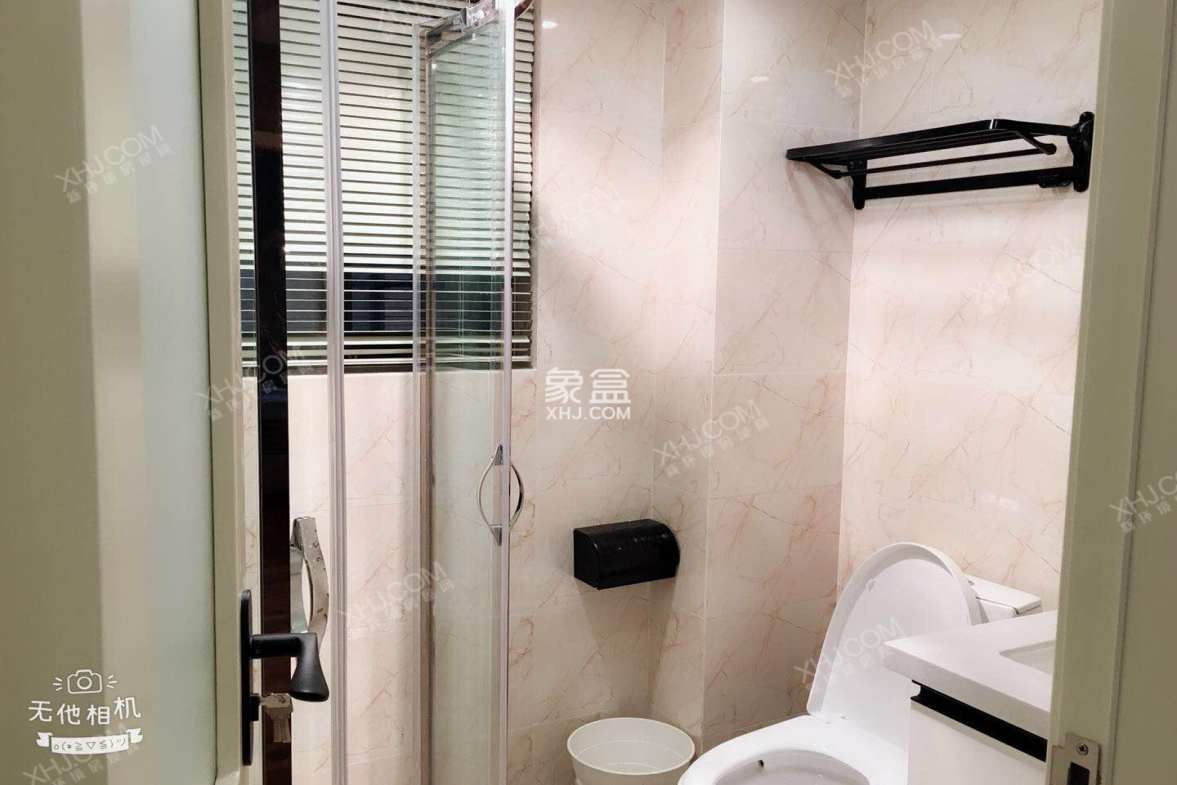 清凤时代城 2室1厅1卫 5500.00元/月 清凤时代城 2室1厅1卫 5500.00元/月室内图