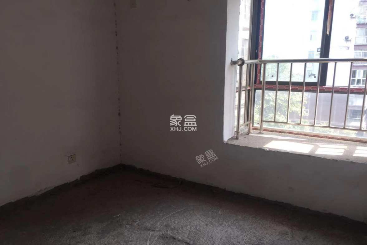 康城上品  2室2厅1卫    52.8万 康城上品  2室2厅1卫    52.8万卧室