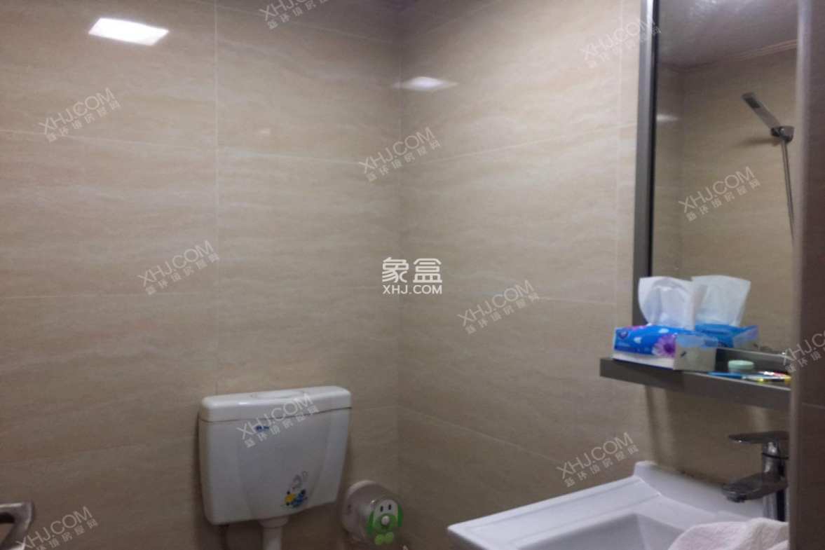 泰豪广场 2室1厅1卫 2000.00元/月 泰豪广场 2室1厅1卫 2000.00元/月室内图