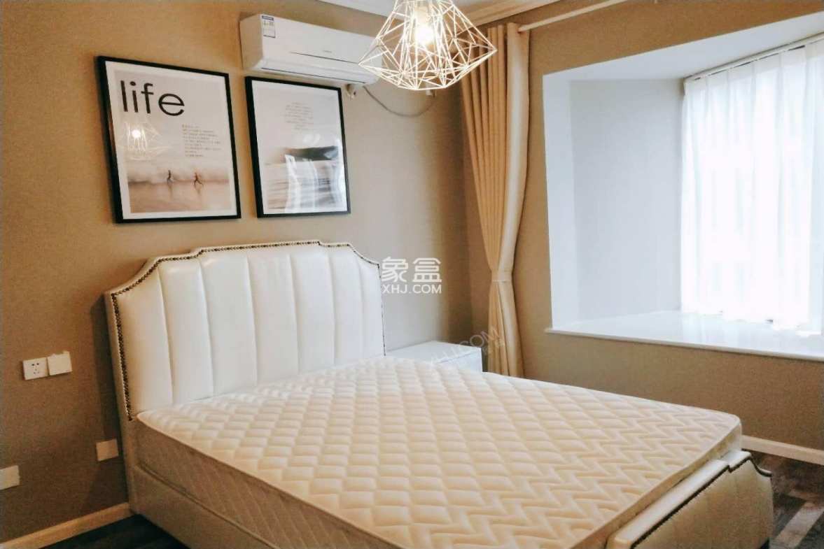 建发天府鹭洲 2室1厅1卫 5300.00元/月 建发天府鹭洲 2室1厅1卫 5300.00元/月室内图