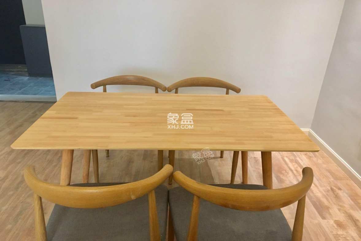 凯德世纪名邸  3室2厅2卫    4500.0元/月 凯德世纪名邸  3室2厅2卫    4500.0元/月室内图