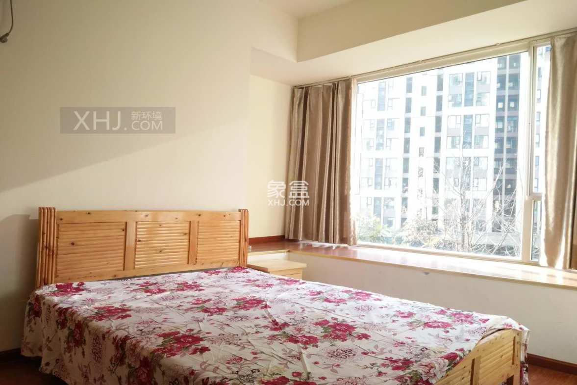 保利香槟光华 3室1厅1卫 2300.00元/月 保利香槟光华 3室1厅1卫 2300.00元/月室内图