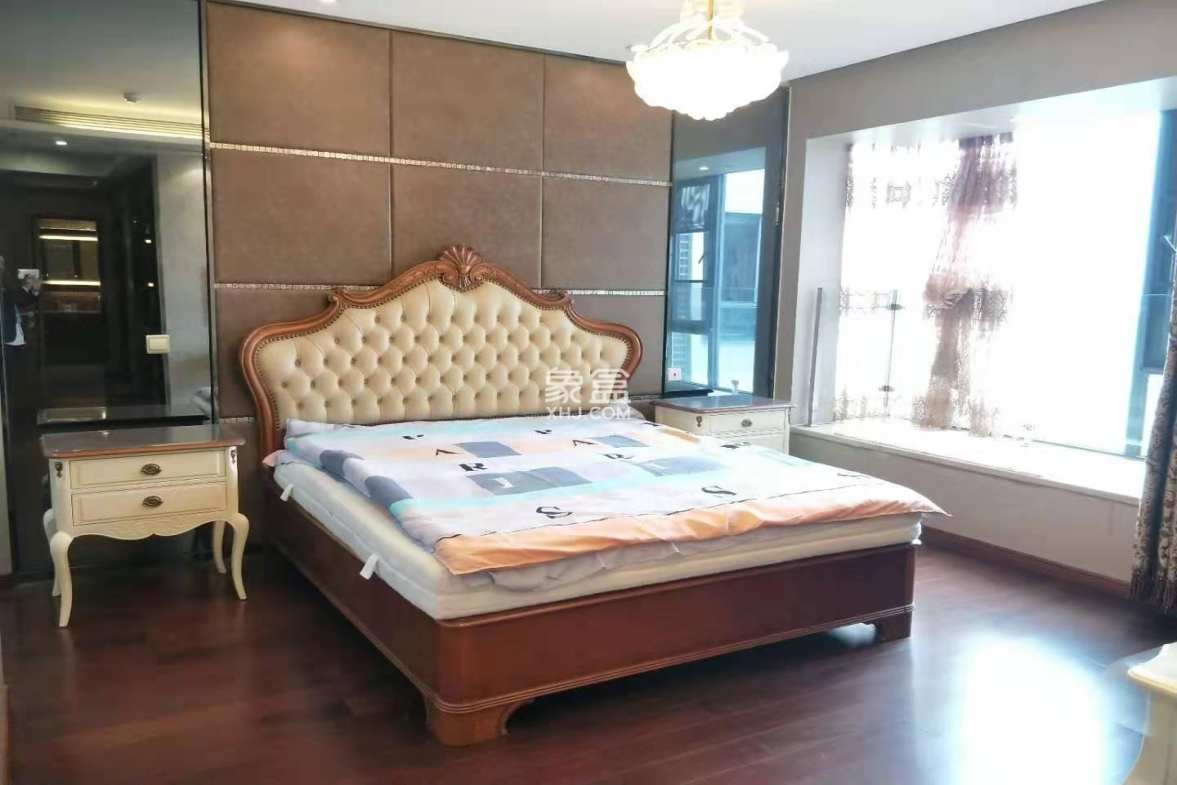 凯旋天际湾  4室2厅3卫    7500.0元/月 凯旋天际湾  4室2厅3卫    7500.0元/月室内图