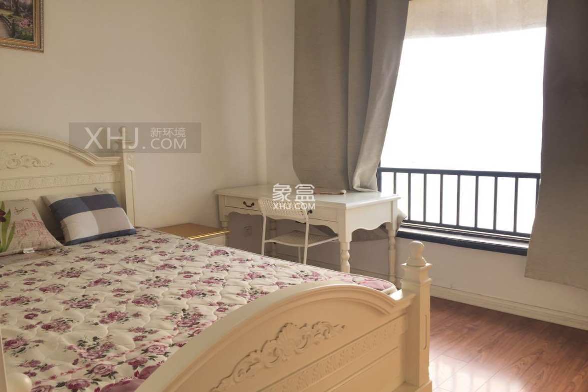 复城国际T5 2室2厅1卫 3800.00元/月 复城国际T5 2室2厅1卫 3800.00元/月室内图