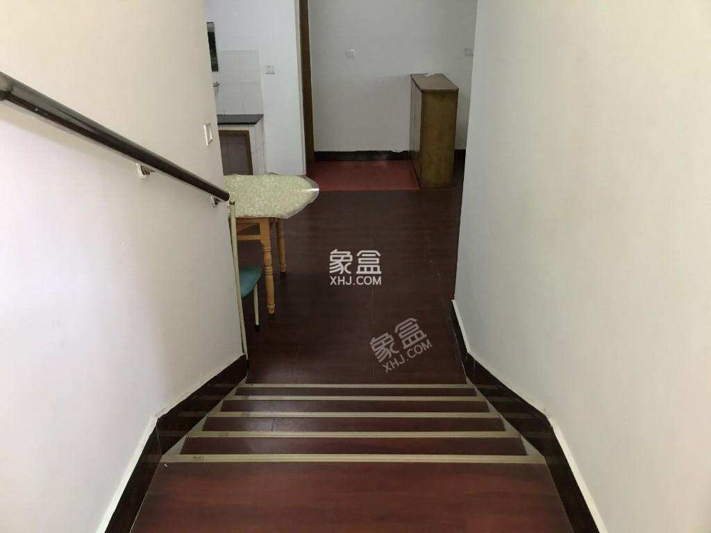 益阳航道管理处家属楼 2室2厅2卫 37.8万 益阳航道管理处家属楼 2室2厅2卫 37.8万卫生间