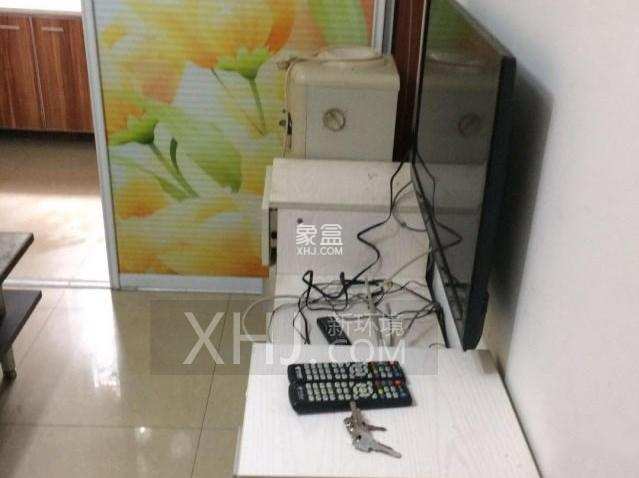 金鹏街小区 1室1厅1卫 1500.00元/月 金鹏街小区 1室1厅1卫 1500.00元/月室内图