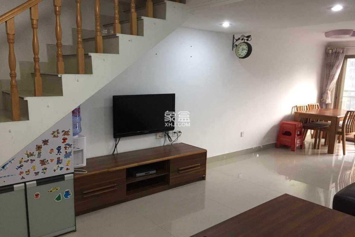 泰豪广场 2室1厅1卫 2500.00元/月 泰豪广场 2室1厅1卫 2500.00元/月户型图