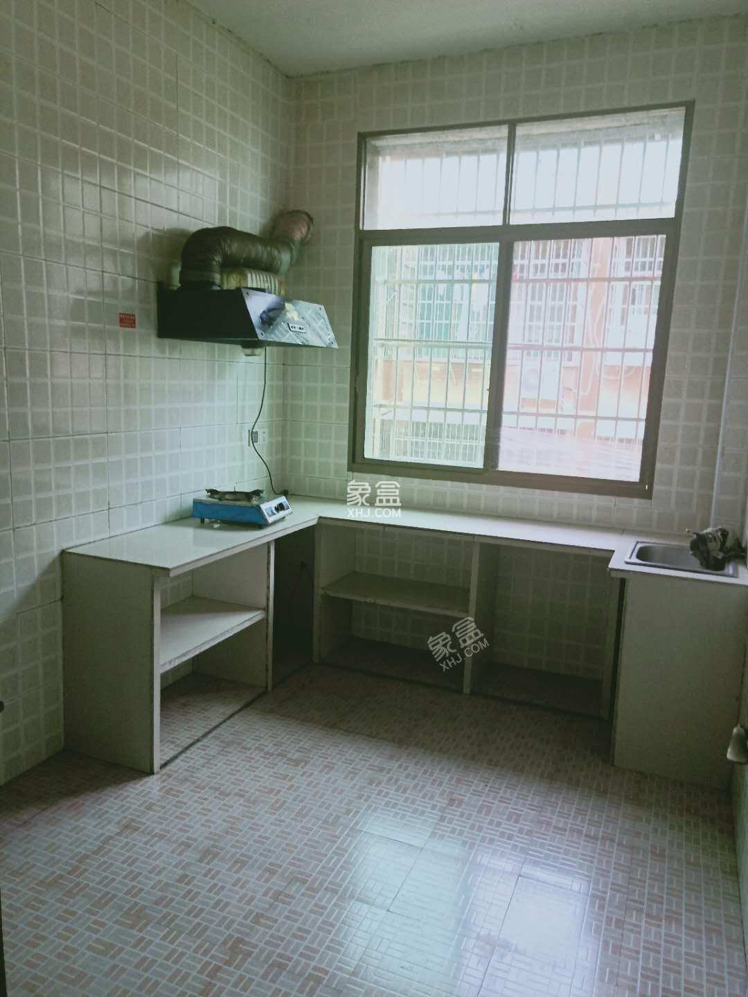 羊舞岭小区 3室2厅2卫 1000.0元/月 羊舞岭小区 3室2厅2卫 1000.0元/月室内图