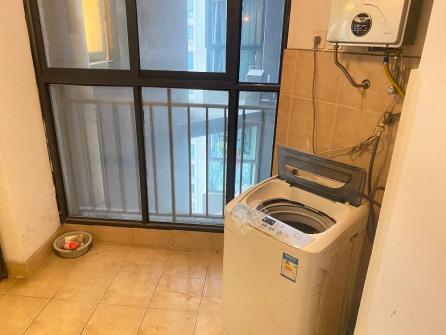中铁丶西子香荷  2室1厅2卫   2500.00元/月