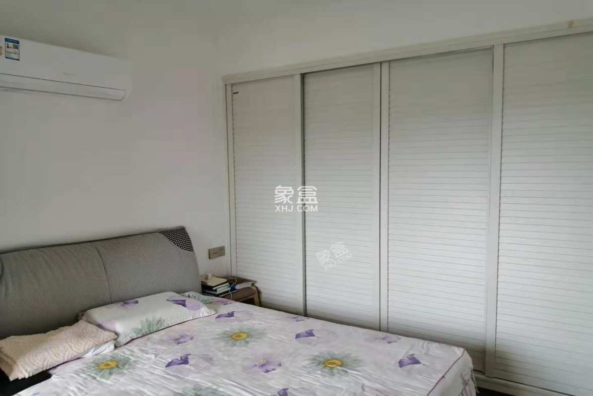 富兴嘉城 1室1厅1卫 48.0万 富兴嘉城 1室1厅1卫 48.0万卫生间