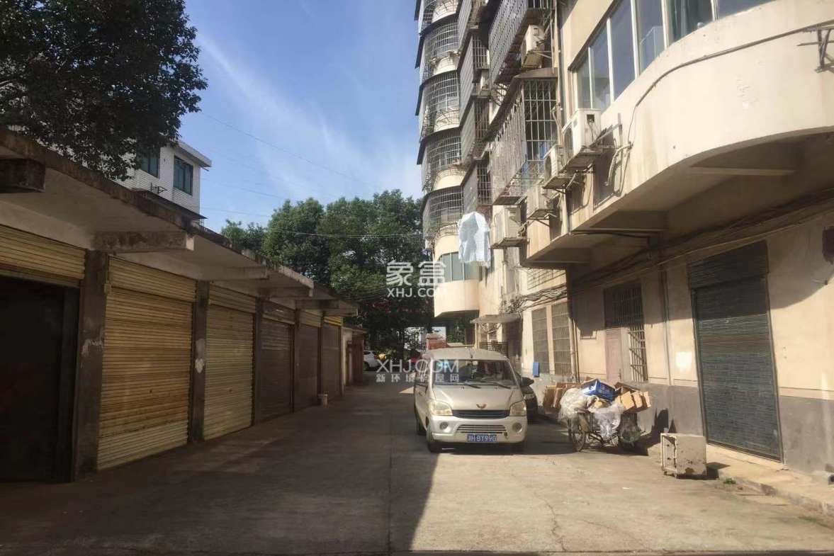 姚家湾村金发综合楼 2室2厅1卫 900.0元/月 姚家湾村金发综合楼 2室2厅1卫 900.0元/月小区图