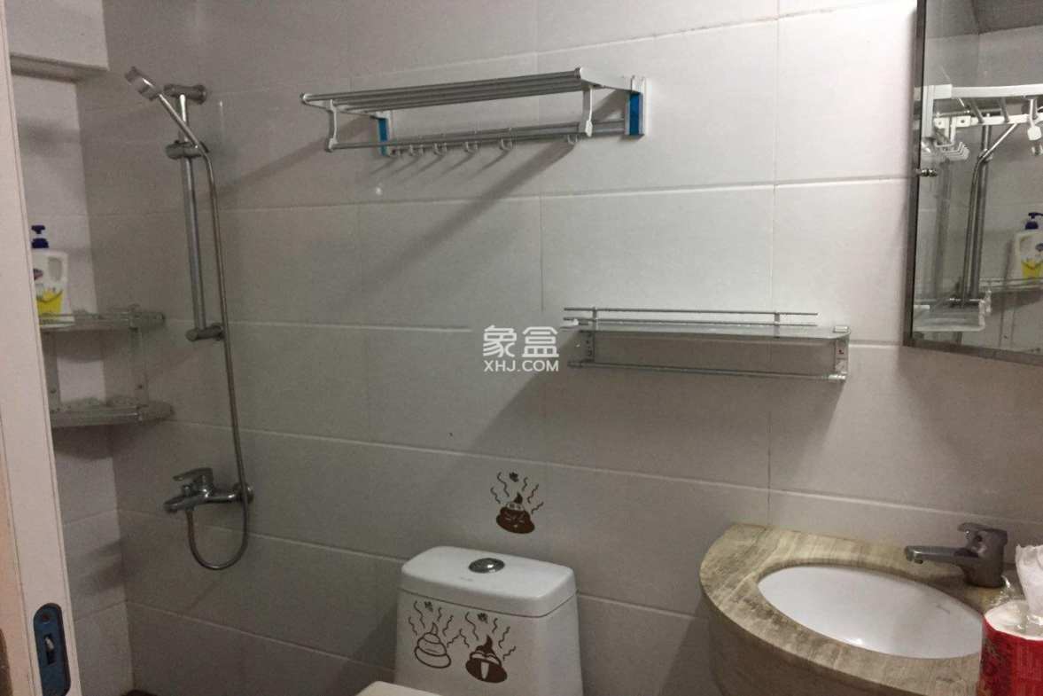 泰豪广场 2室1厅1卫 2500.00元/月 泰豪广场 2室1厅1卫 2500.00元/月室内图