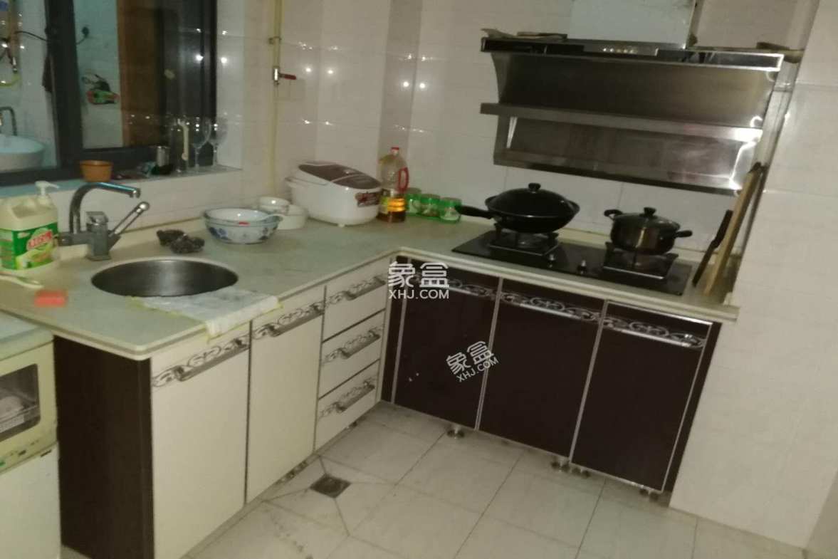 朗基龙堂 3室2厅1卫 3000.0元/月 朗基龙堂 3室2厅1卫 3000.0元/月室内图