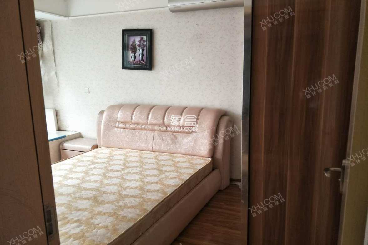 金阳易诚国际 2室2厅1卫 2200.00元/月 金阳易诚国际 2室2厅1卫 2200.00元/月室内图